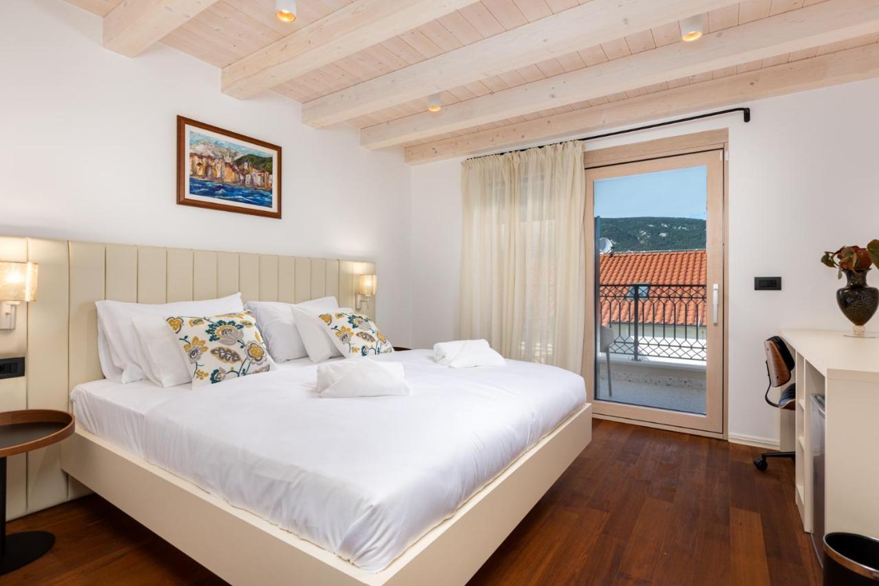 Vila Iris Baska 2 Hotel Bagian luar foto